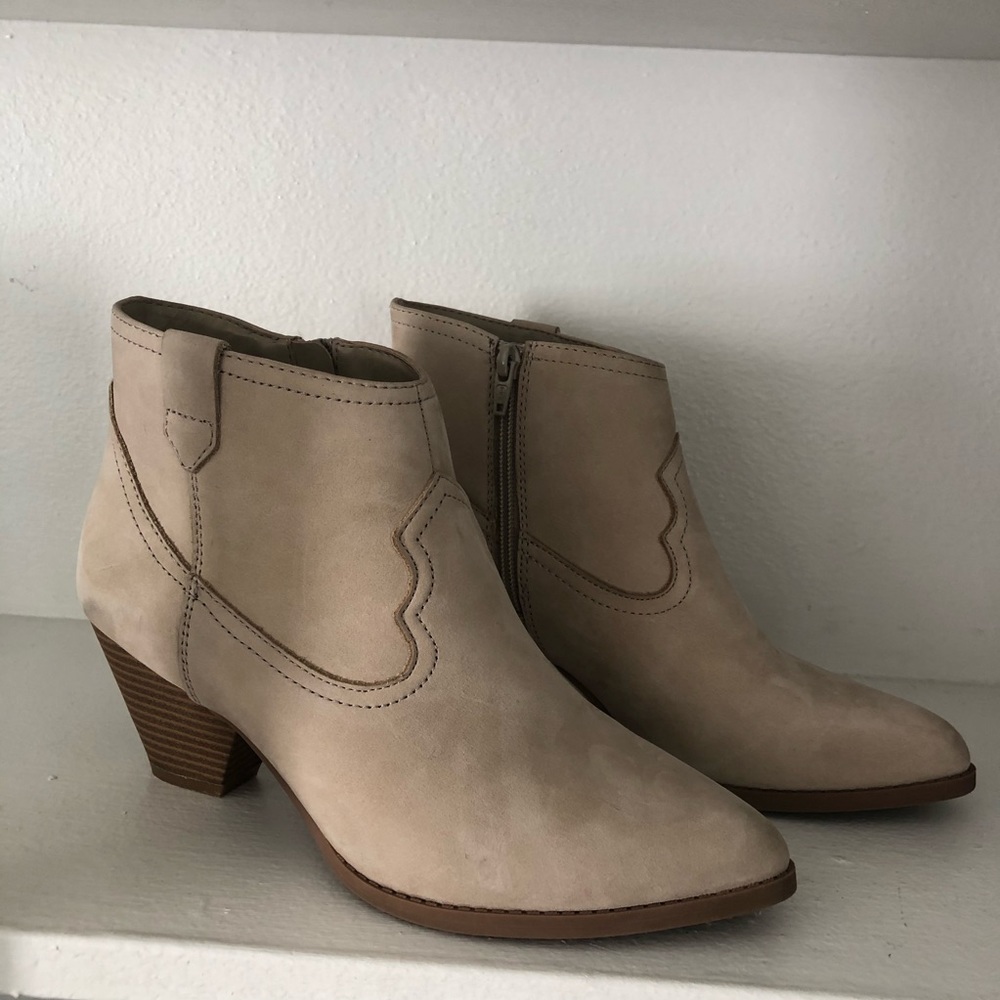 Genuine 1976 western cowgirl booties